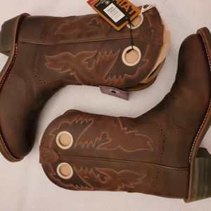 Ariat Women's Heritage Roughstock Boots 7.5 NWT